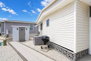 1912 Indiana Ave, Bradenton, FL 34207 - Photo 27