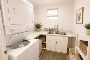 1912 Indiana Ave, Bradenton, FL 34207 - Photo 23