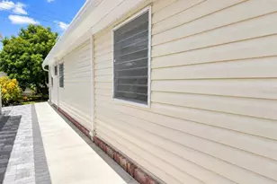 1912 Indiana Ave, Bradenton, FL 34207 - Photo 29
