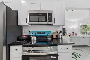 201 113th St E, Bradenton, FL 34212 - Photo 25