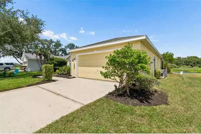 201 113th Street E, Bradenton, FL 34212 - Photo 7