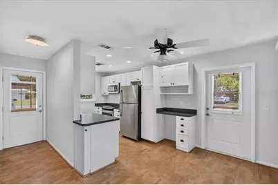 166 Circlewood Drive #101, Venice, FL 34293 - Photo 7