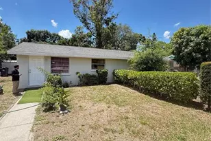 4212 9th St E, Bradenton, FL 34208 - Photo 1