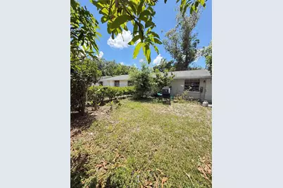 4212 9th Street E, Bradenton, FL 34208 - Photo 13
