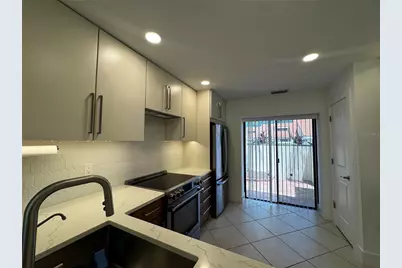 5312 Huntingwood Court #39, Sarasota, FL 34235 - Photo 13