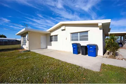 275 Lakeview Drive, North Fort Myers, FL 33917 - Photo 23