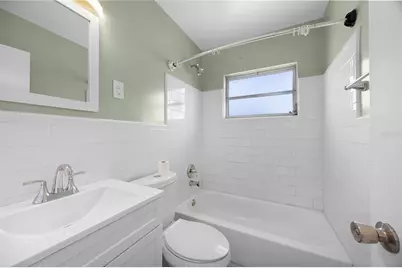 275 Lakeview Drive, North Fort Myers, FL 33917 - Photo 11
