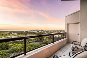 415 L Ambiance Dr, Longboat Key, FL 34228 - Photo 33