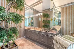 415 L Ambiance Dr, Longboat Key, FL 34228 - Photo 37