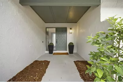 3948 Orchard Hill Circle, Palm Harbor, FL 34684 - Photo 3