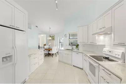 4616 Vintage Drive, Sarasota, FL 34243 - Photo 15