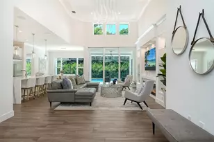 1838 Oleander St, Sarasota, FL 34239 - Photo 9