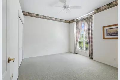 9402 Forest Hills Circle, Sarasota, FL 34238 - Photo 27