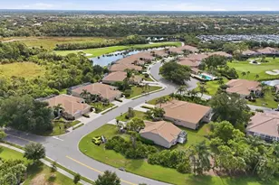 9402 Forest Hills Cir, Sarasota, FL 34238 - Photo 37
