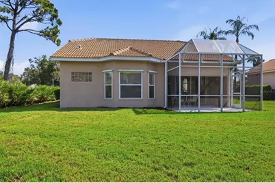 9402 Forest Hills Circle, Sarasota, FL 34238 - Photo 41