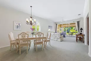 9402 Forest Hills Cir, Sarasota, FL 34238 - Photo 19