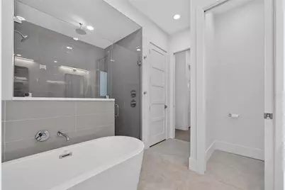 2430 Floyd Street, Sarasota, FL 34239 - Photo 25