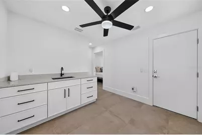 2430 Floyd Street, Sarasota, FL 34239 - Photo 65