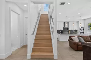 2430 Floyd St, Sarasota, FL 34239 - Photo 43