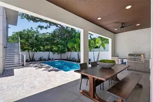 2430 Floyd St, Sarasota, FL 34239 - Photo 27