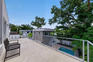 2430 Floyd St, Sarasota, FL 34239 - Photo 59