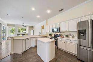 12111 Summer Meadow Dr, Lakewood Ranch, FL 34202 - Photo 17