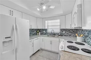4740 Marsh Field Rd, Sarasota, FL 34235 - Photo 13