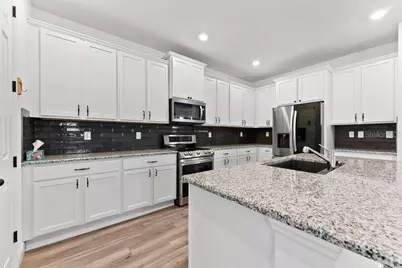 7322 34th Court E, Sarasota, FL 34243 - Photo 15