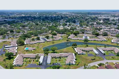 6129 Heritage Lane W #6129, Bradenton, FL 34209 - Photo 3
