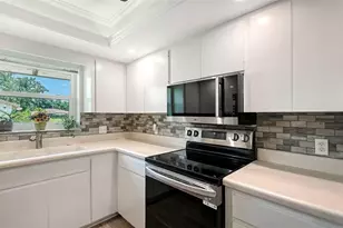 6129 Heritage Ln W, Bradenton, FL 34209 - Photo 9