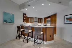 915 Seaside Dr, Sarasota, FL 34242 - Photo 7
