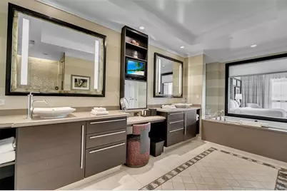 915 Seaside Drive #611, Sarasota, FL 34242 - Photo 25