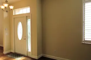 4012 Deberry Dr, Sarasota, FL 34233 - Photo 9