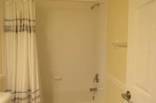 4012 Deberry Dr, Sarasota, FL 34233 - Photo 21
