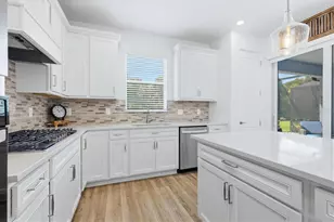 9289 Ballaster Pointe Loop, Parrish, FL 34219 - Photo 21