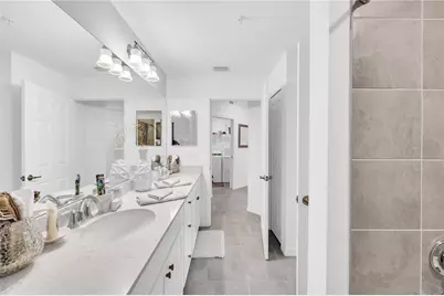 18114 Gawthrop Drive #201, Lakewood Ranch, FL 34211 - Photo 13