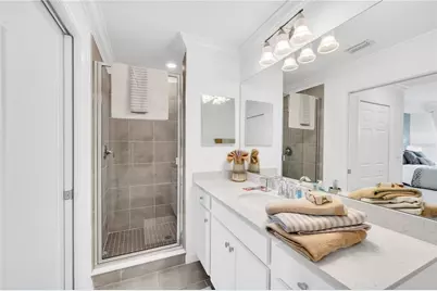 18114 Gawthrop Drive #201, Lakewood Ranch, FL 34211 - Photo 15