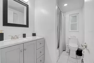 3217 Restful Ln, Sarasota, FL 34231 - Photo 23
