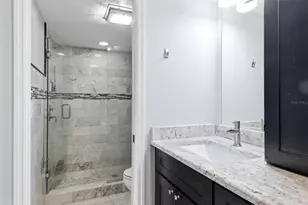 1103 Edgewater Cir, Bradenton, FL 34209 - Photo 17