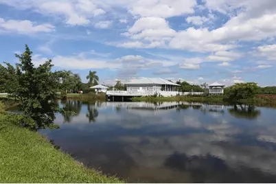 1103 Edgewater Circle #1103, Bradenton, FL 34209 - Photo 39