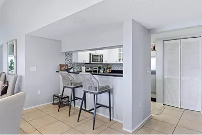 1103 Edgewater Circle #1103, Bradenton, FL 34209 - Photo 11
