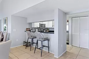 1103 Edgewater Cir, Bradenton, FL 34209 - Photo 11