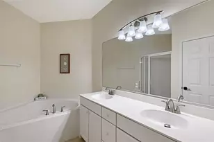 4509 Streamside Ct, Sarasota, FL 34238 - Photo 27
