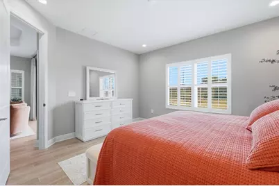2321 Blue Mahoe Lane, Sarasota, FL 34240 - Photo 25