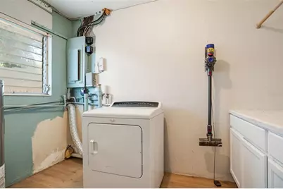 4200 Des Plaines Drive, Sarasota, FL 34233 - Photo 27