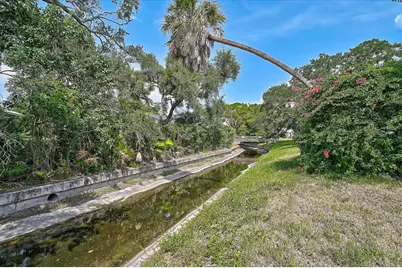 426 Whitfield Avenue, Sarasota, FL 34243 - Photo 43