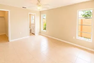3435 Dunbar Dr, Sarasota, FL 34232 - Photo 13
