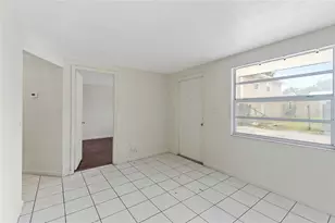 2788 41st Ave N, Saint Petersburg, FL 33714 - Photo 31
