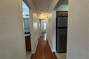 5440 S MacDill Ave, Tampa, FL 33611 - Photo 11