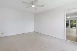 2627 Dueby St, Sarasota, FL 34231 - Photo 31